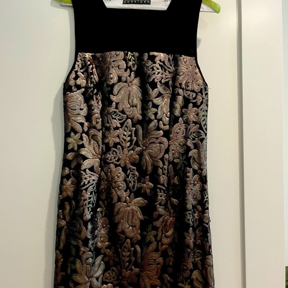 Black and Gold Floral Sequins Mini Dress